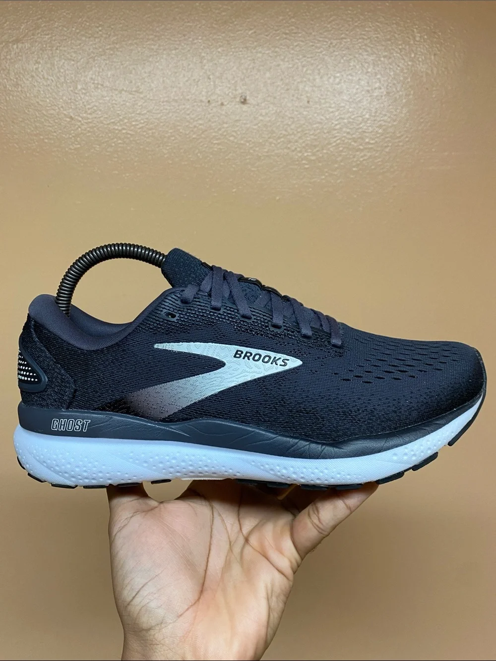 Brooks Ghost 16 Women's Running Sneakers “Black/Grey/White” Size 9.5 Medium